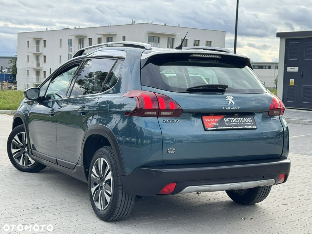 Peugeot 2008 PureTech 110 Stop&Start EAT6 Allure - 8