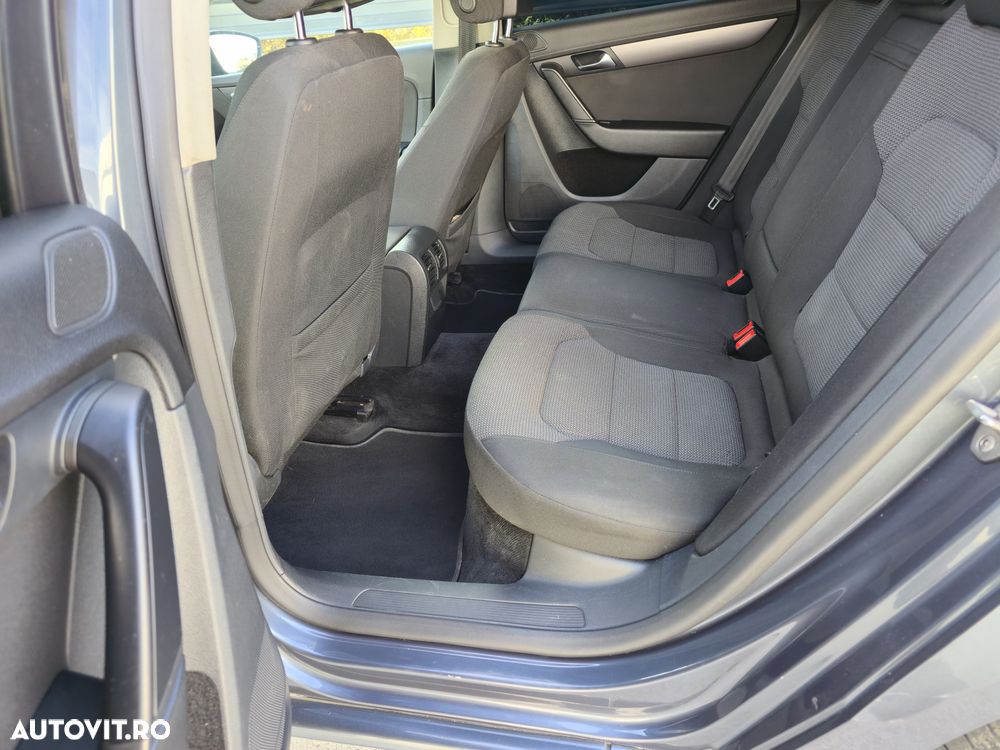 Volkswagen Passat Variant 2.0 TDI DSG BlueMotion Technology Comfortline - 7
