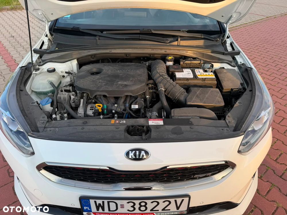 Kia ProCeed - 15