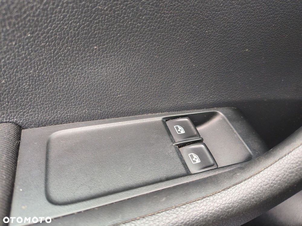 Skoda Fabia - 18