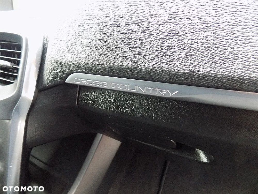 Volvo V40 Cross Country T4 AWD Momentum - 16