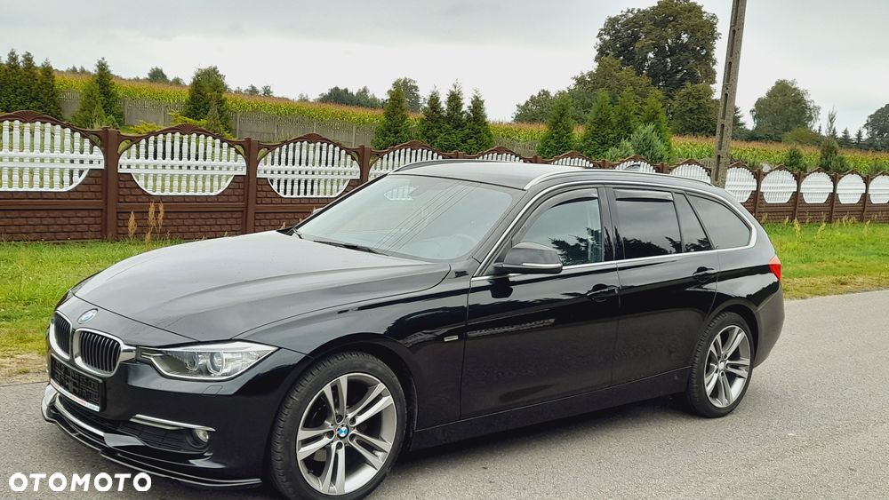 BMW Seria 3 318d Touring - 9