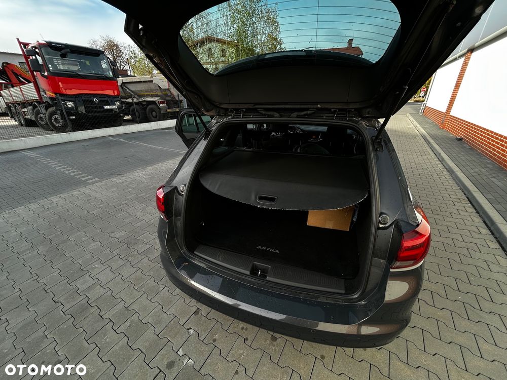 Opel Astra 1.4 T Dynamic S&S - 13