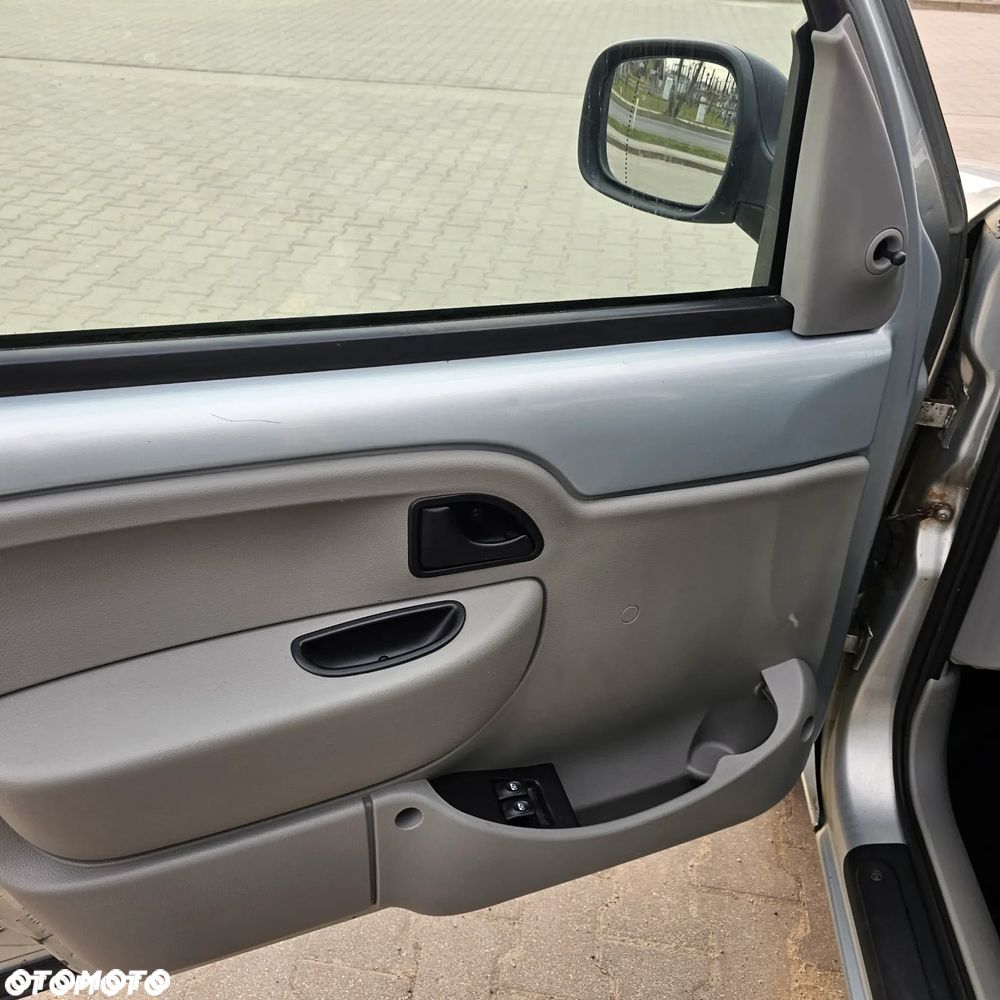 Renault Kangoo 1.2 16V Privilege - 4