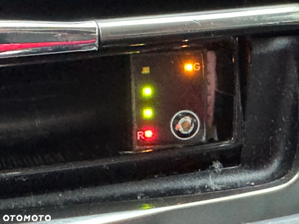 Ford Mondeo 2.5 Black Magic - 22