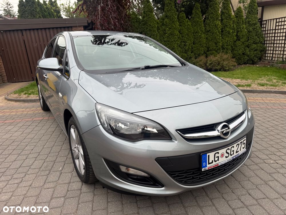 Opel Astra 1.6 Enjoy EU6 - 5
