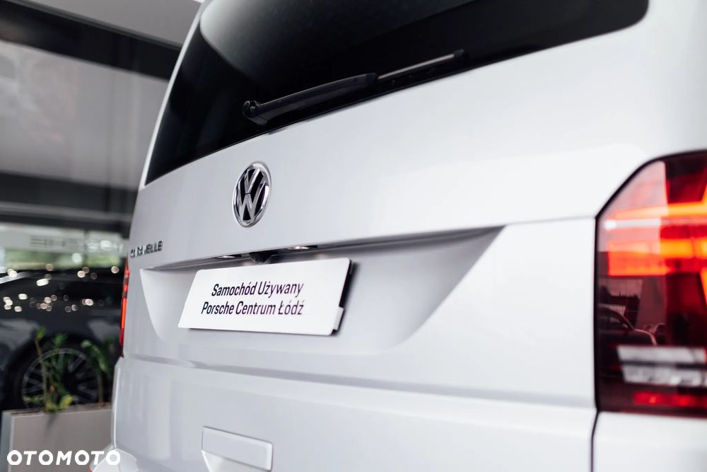 Volkswagen Caravelle - 23