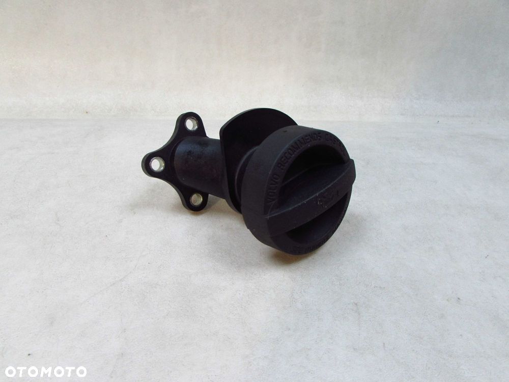 VOLVO S60 II V60 XC60 10-17 2.4 D5 KOREK WLEW OLEJU 31330189 - 1