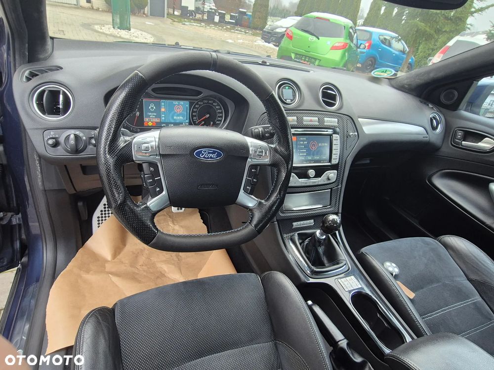 Ford Mondeo 2.5 Black Magic - 23