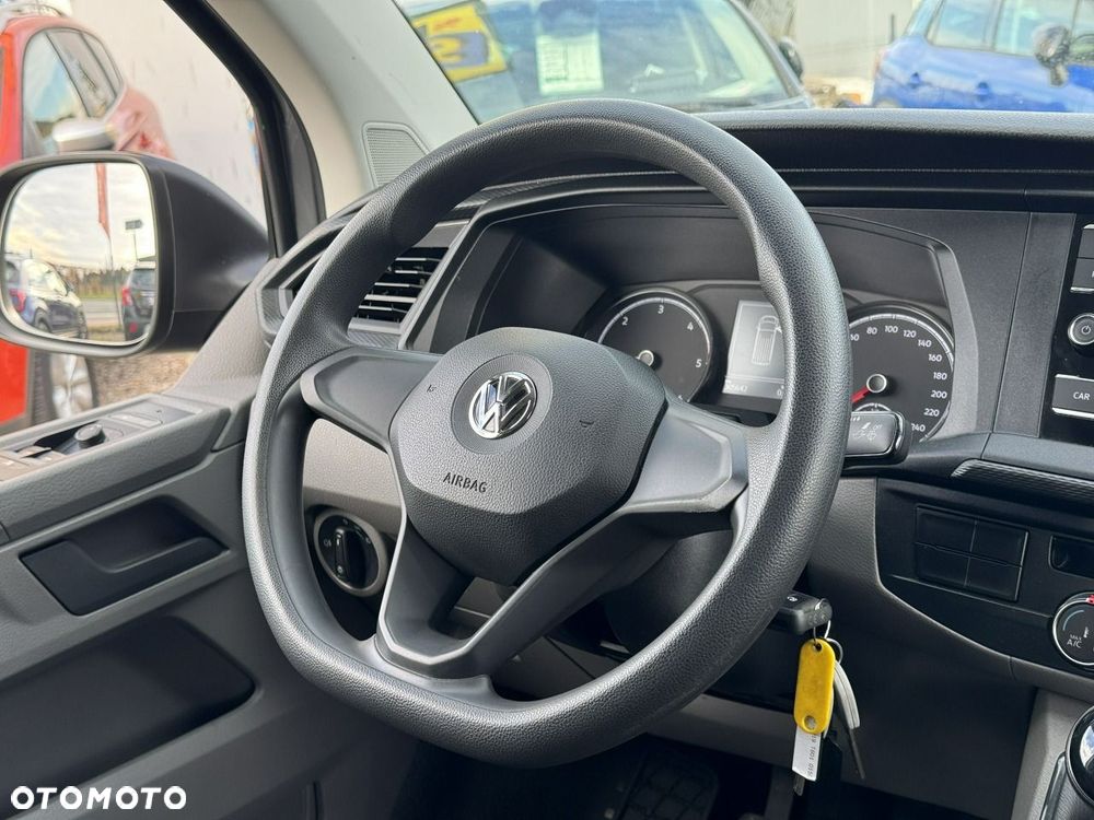 Volkswagen Transporter - 29
