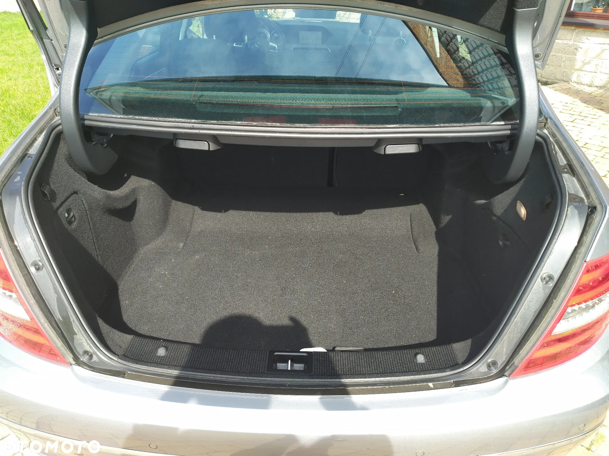 Mercedes-Benz Klasa C 180 (BlueEFFICIENCY) Avantgarde - 10