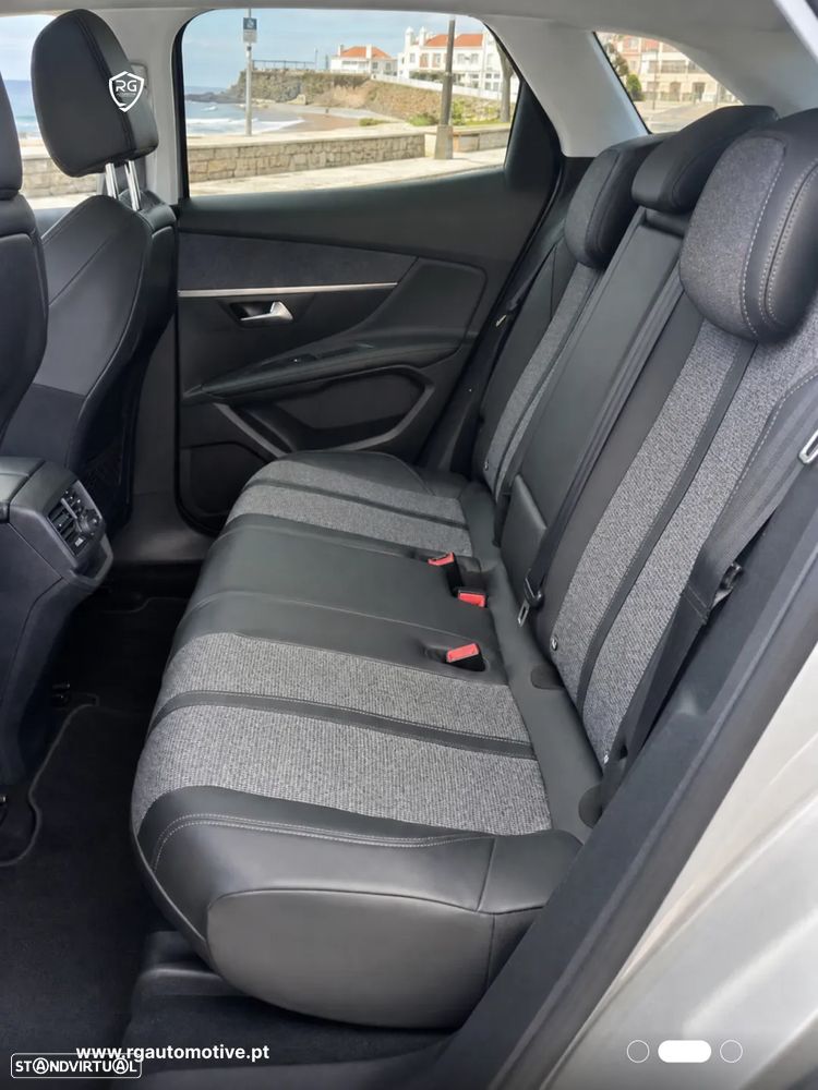 Peugeot 3008 PureTech 130 Stop & Start GPF Allure - 4