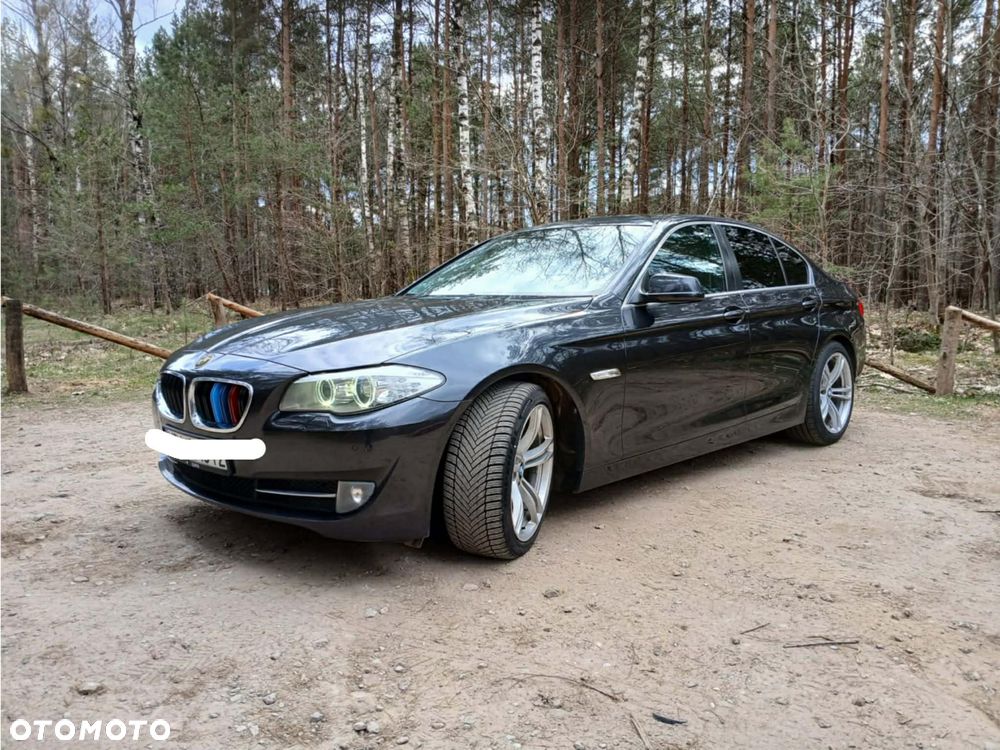 BMW Seria 5 520d - 8