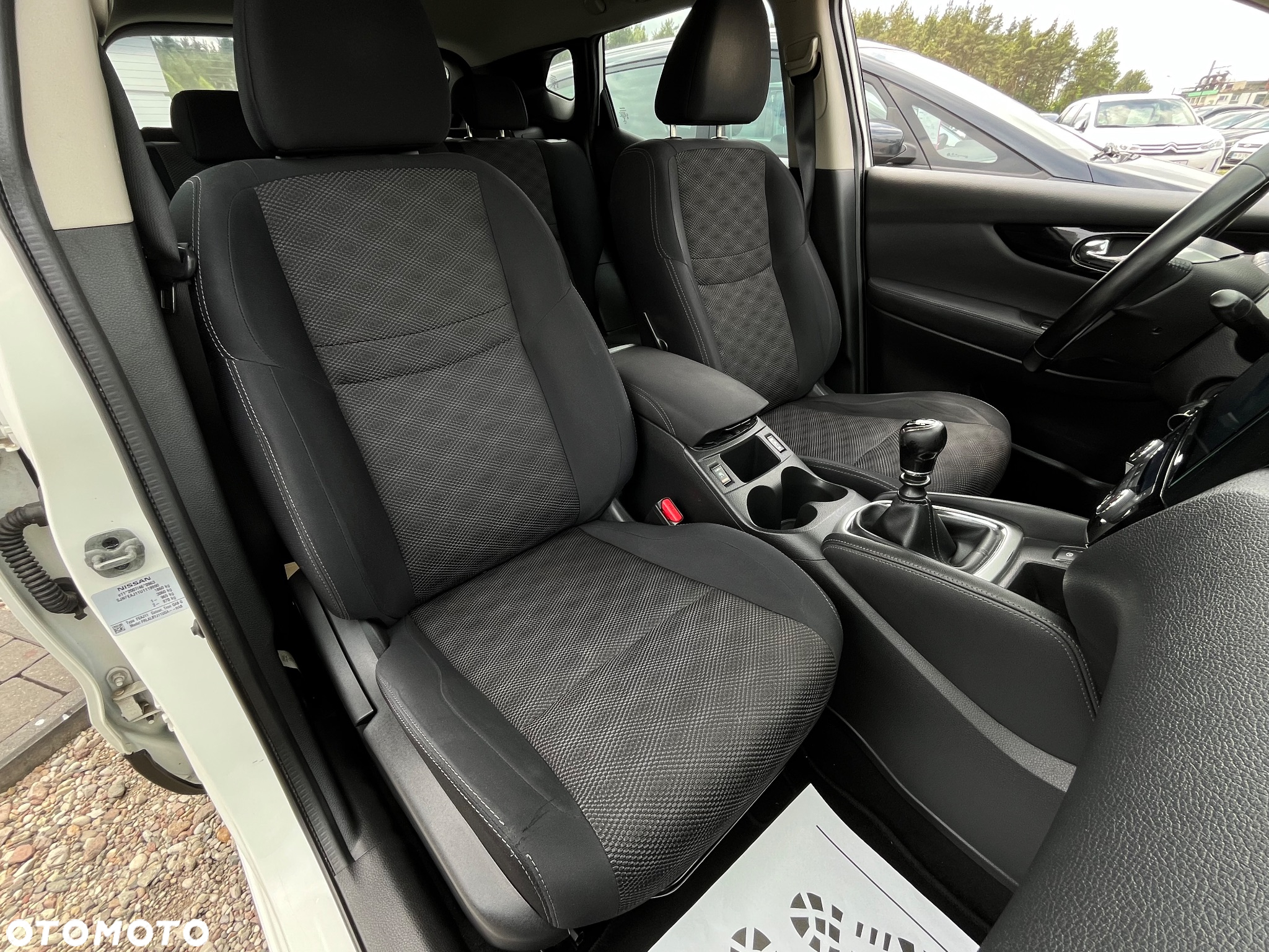 Nissan Qashqai 1.2 DIG-T Tekna - 23