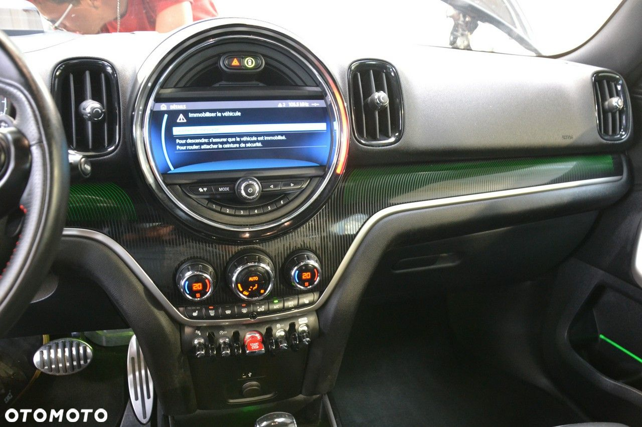 MINI Countryman - 18