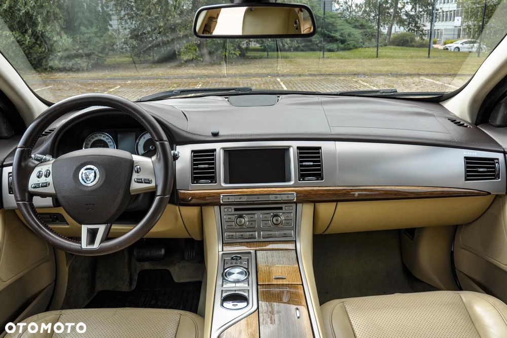 Jaguar XF 3.0 V6 D S Premium Luxury - 10