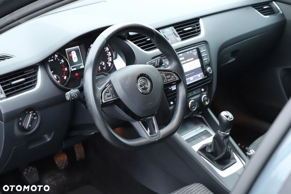 Skoda Octavia 1.4 TSI Elegance - 16