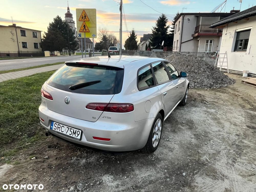 Alfa Romeo 159 1.9JTDM Impression - 4