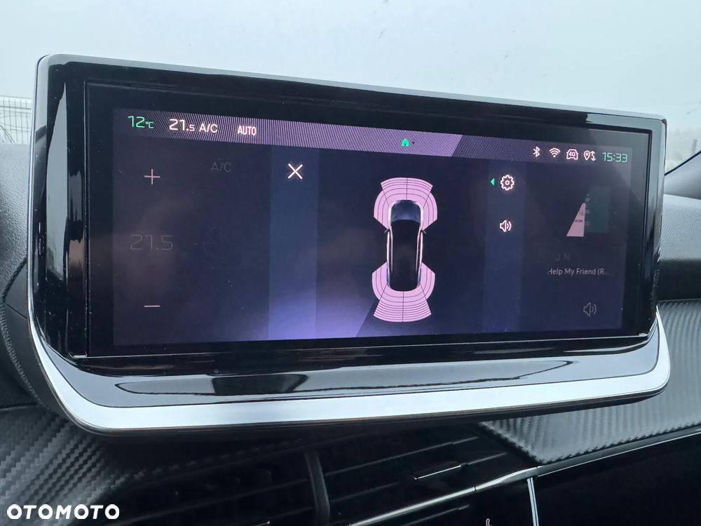 Peugeot 2008 BlueHDi 130 Allure S&S EAT8 - 17