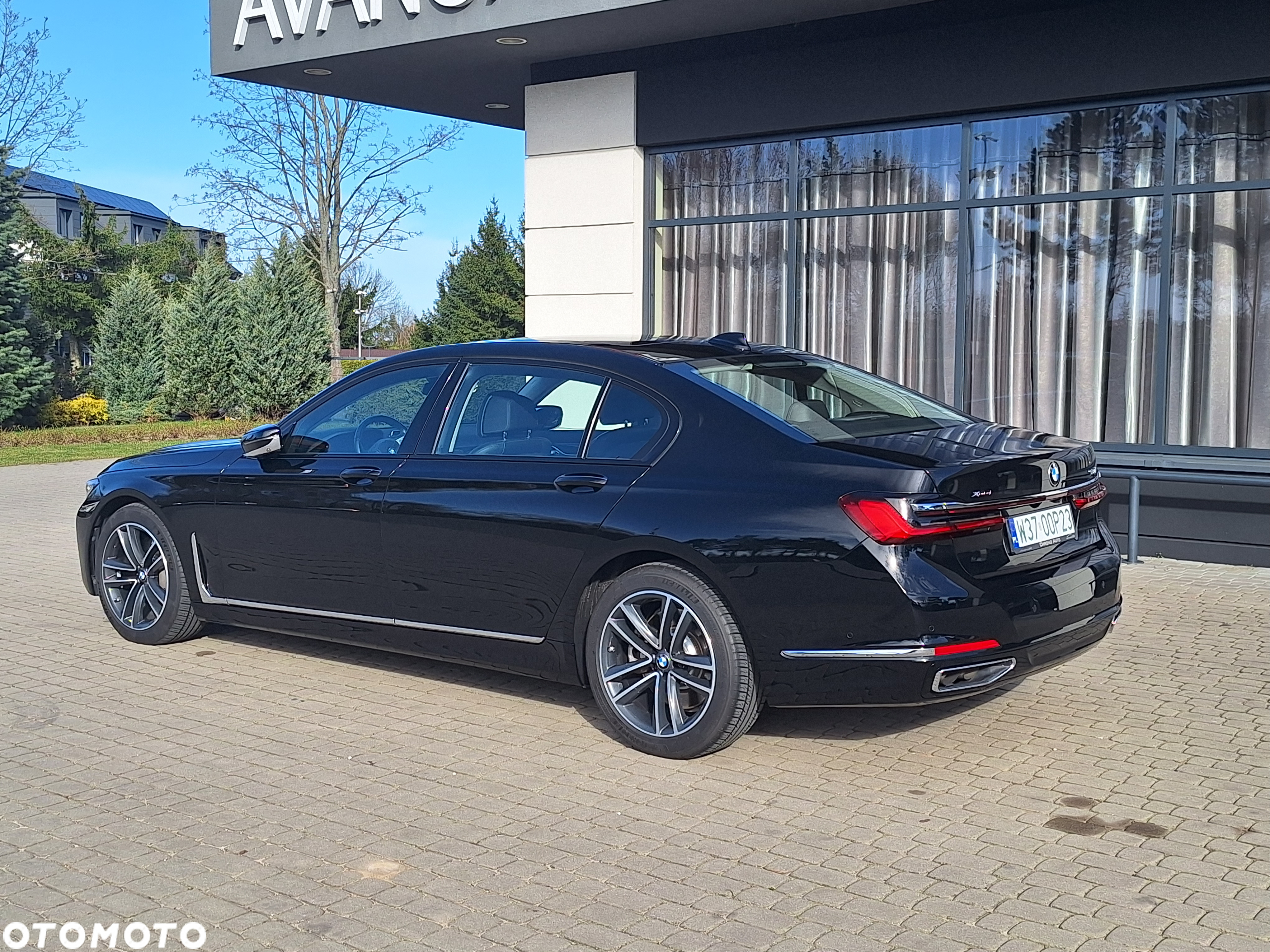 BMW Seria 7 750Li xDrive - 4