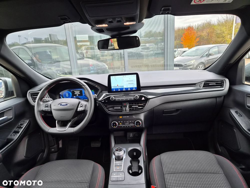 Ford Kuga 2.5P PHEV FWD ST-Line X - 30