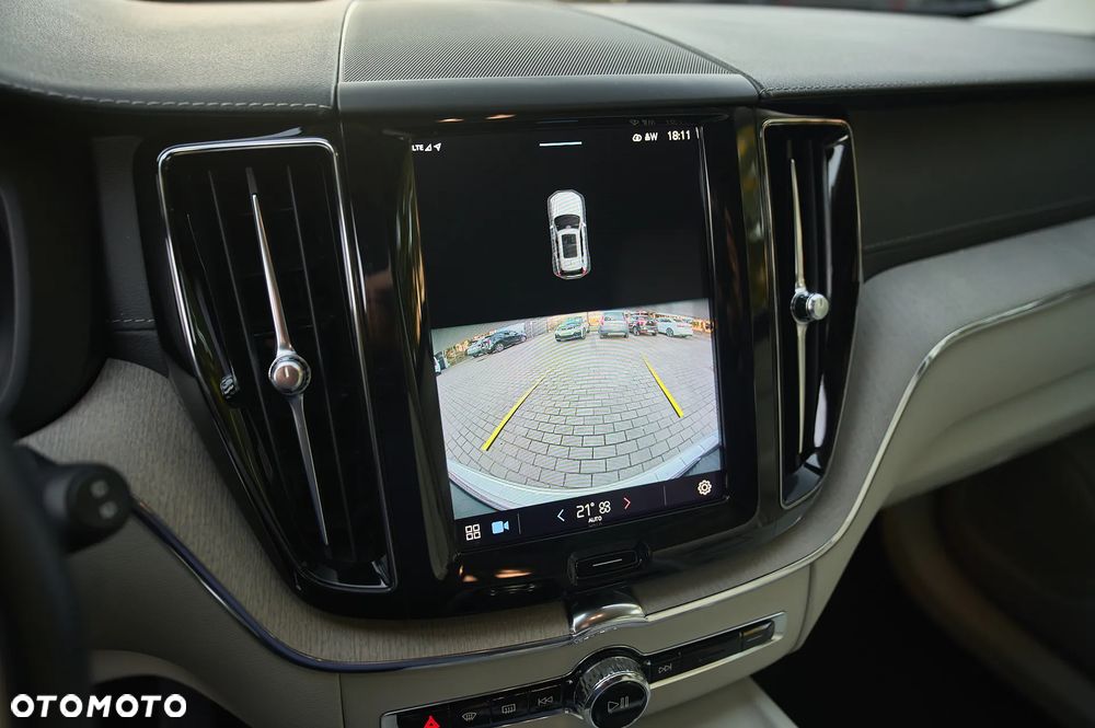 Volvo XC 60 B4 D AWD Inscription - 30