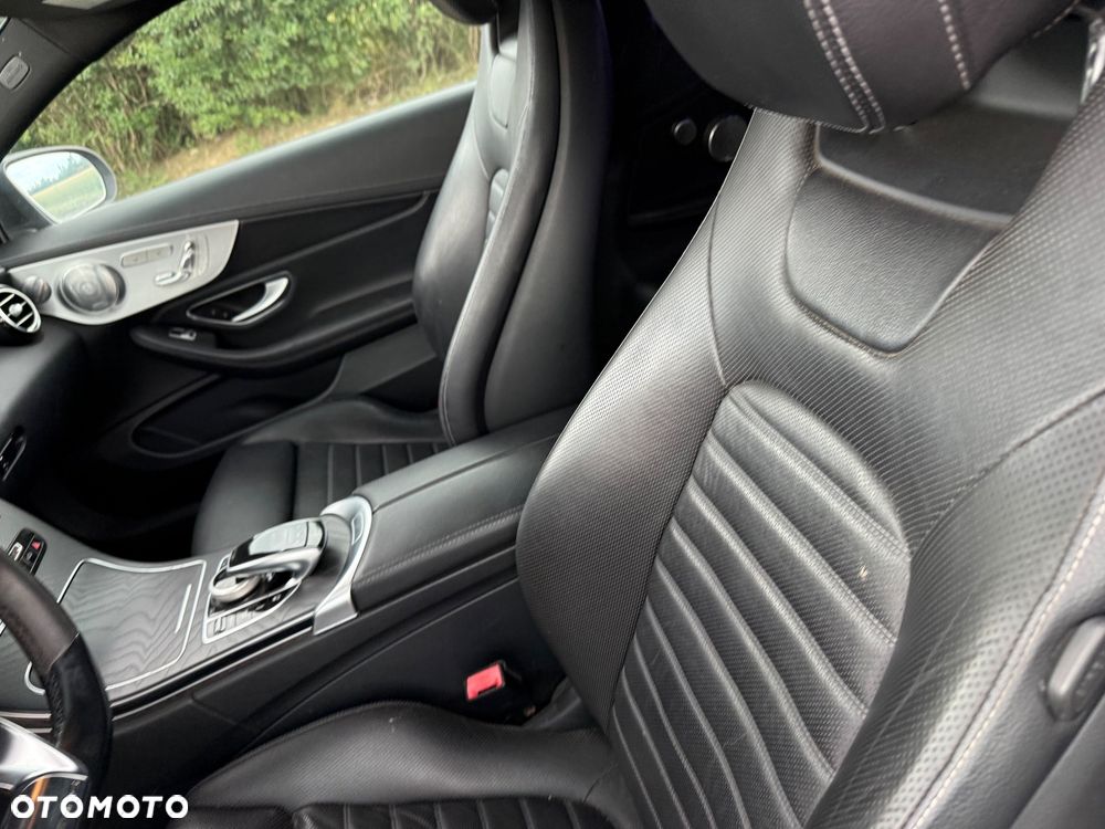 Mercedes-Benz Klasa C AMG 43 4Matic 9G-TRONIC - 30