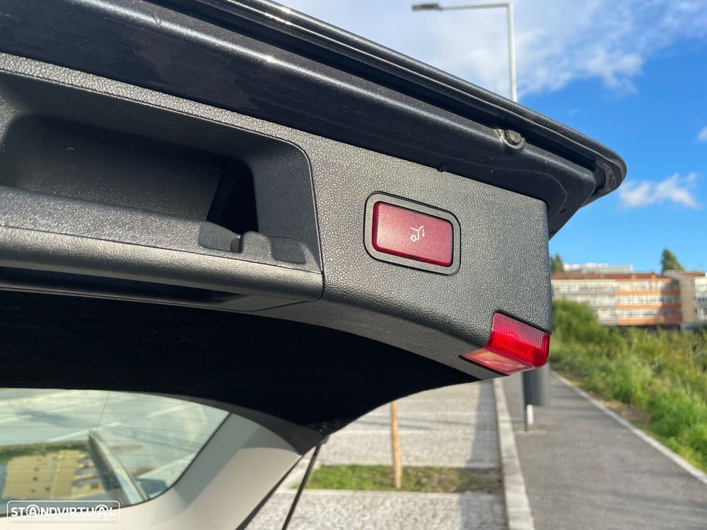 Mercedes-Benz E 250 CDi Avantgarde BlueEfficiency Auto. - 16