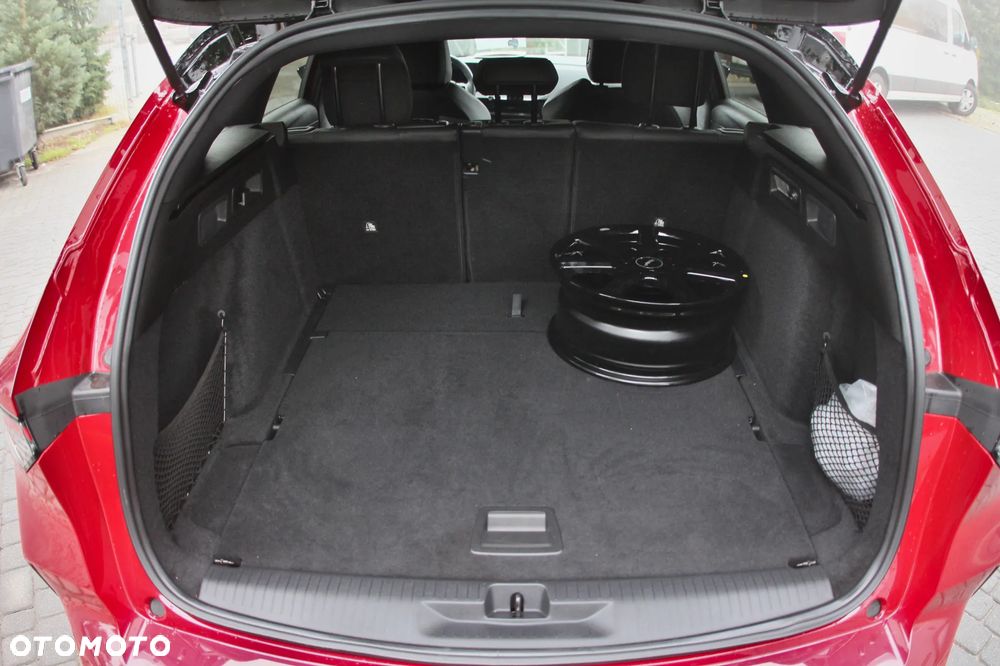 Opel Astra 1.2 Turbo Automatik GS - 36