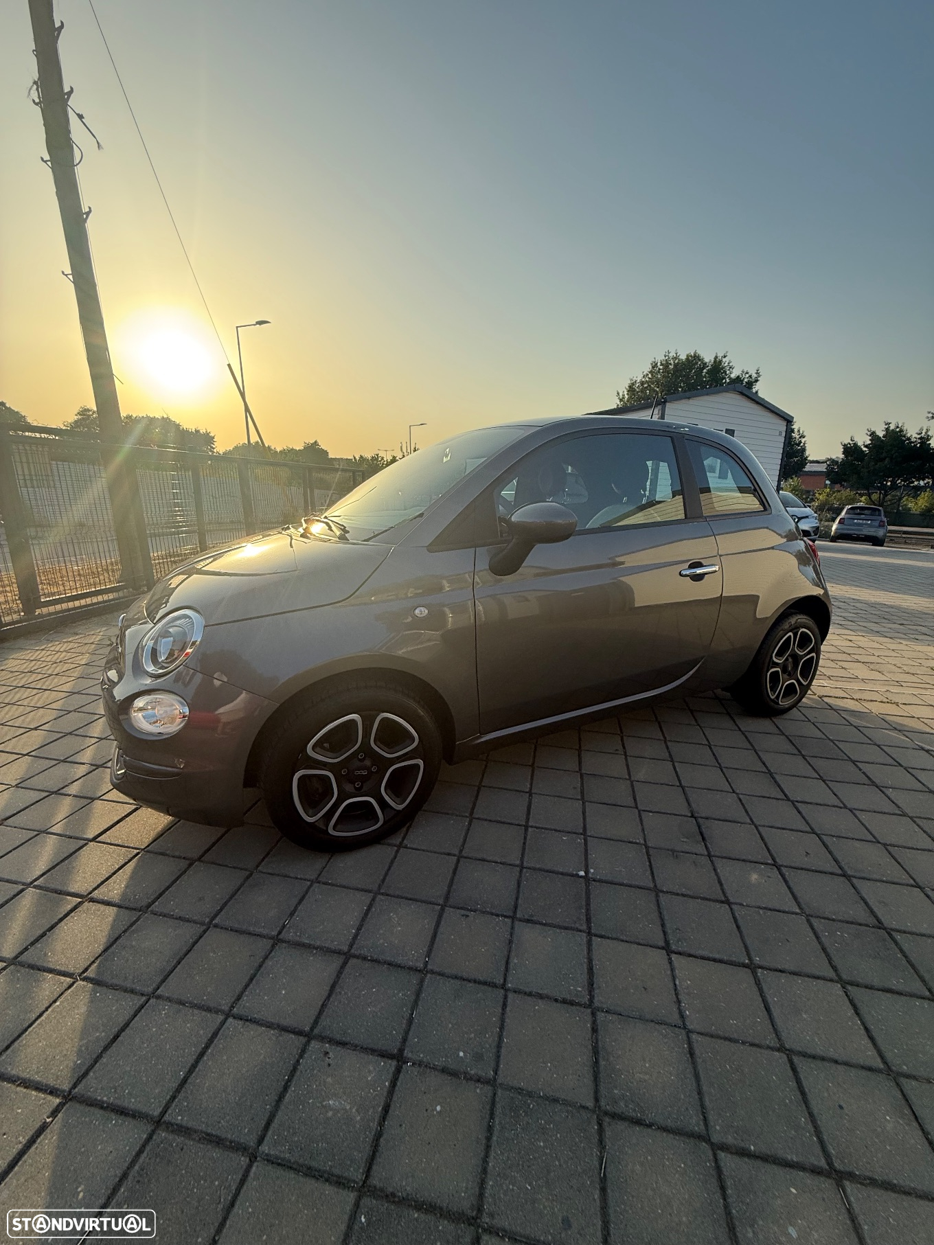 Fiat 500 1.0 Hybrid Lounge - 8