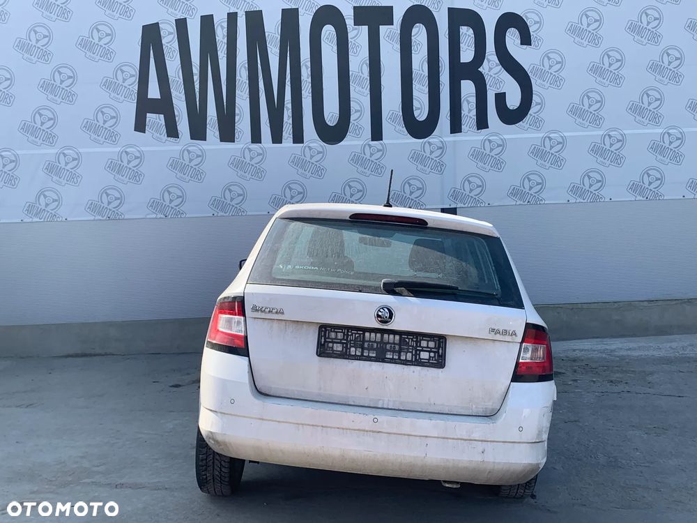SKODA FABIA 2015 *SAMOCHÓD NA CZĘŚCI* 4514 9P / F9E MASKA, LAMPA, DRZWI, LUSTERKO, ZDERZAK, GRILL, BŁOTNIK, KLAPA, BELKA, DESKA, FOTELE, KANAPA, ĆWIARTKA KIEROWNICA, TARCZE, ZACISKI, ZAWIESZENIE, KOMPLETNY PRZÓD, KOMPLETNY TYŁ, LICZNIK, ZEGARY, PRAWE LEWE PRZÓD TYŁ - 4
