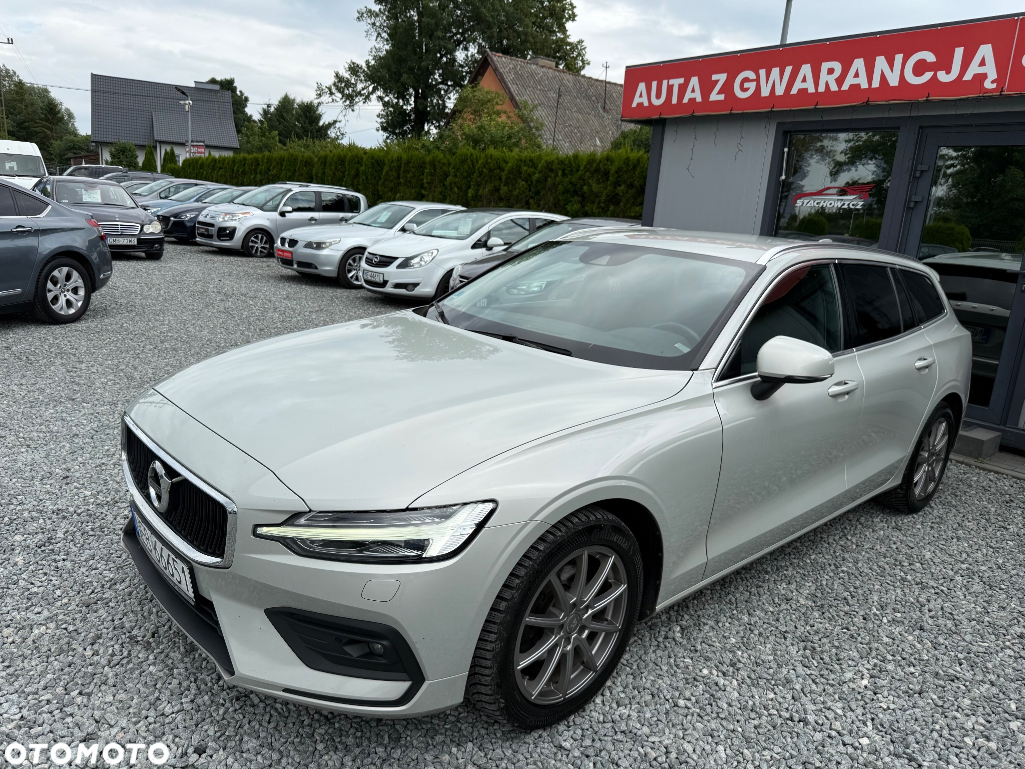 Volvo V60 D4 AWD Momentum Pro - 10