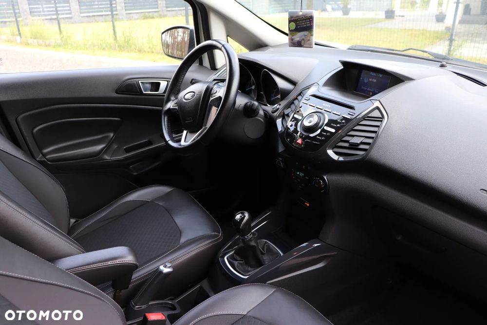 Ford EcoSport - 28