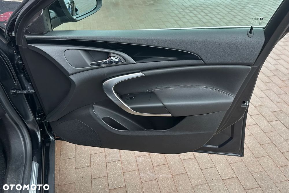 Opel Insignia - 37