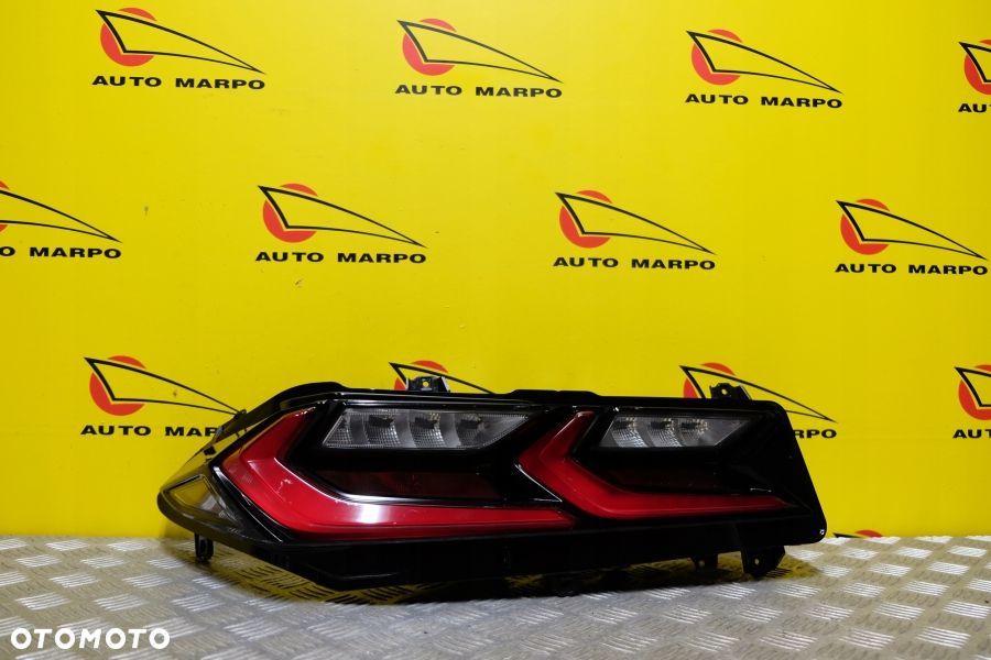 CHEVROLET CORVETTE C8 2019 - LAMPA TYŁ LEWA TYLNA LED USA - 2