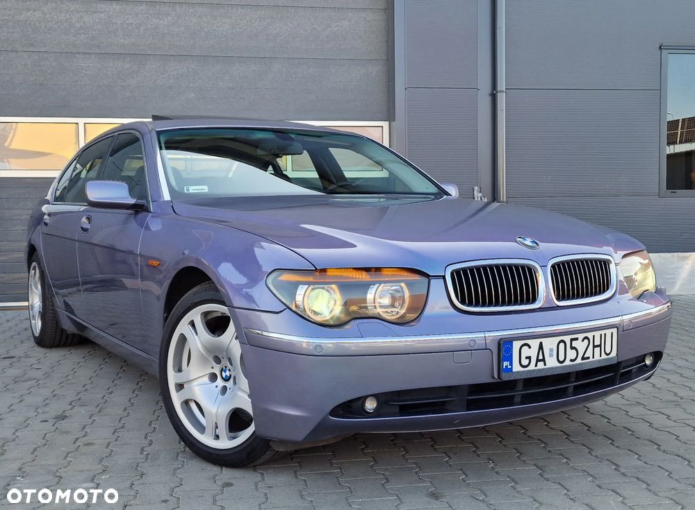 BMW Seria 7 745i L - 2
