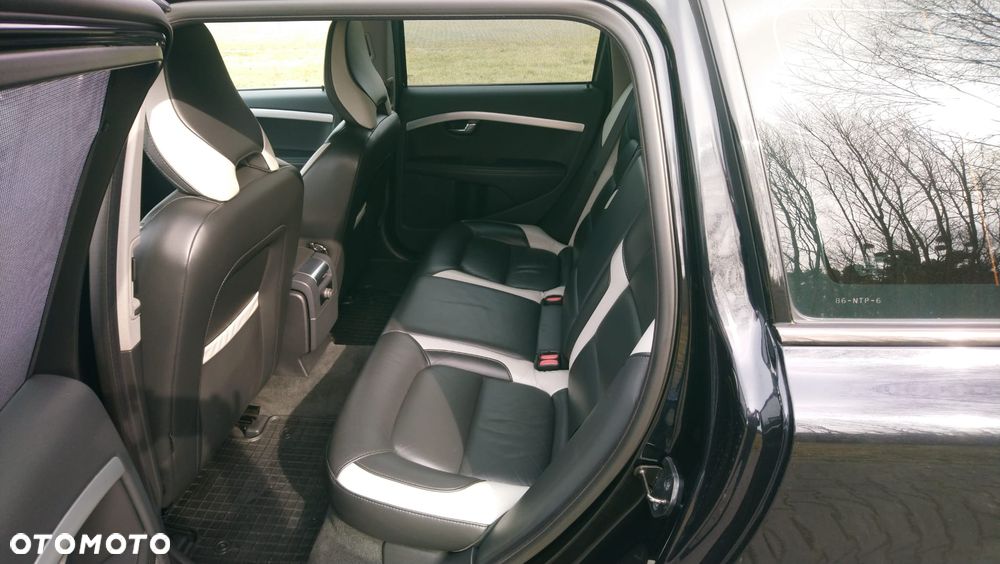 Volvo V70 - 9