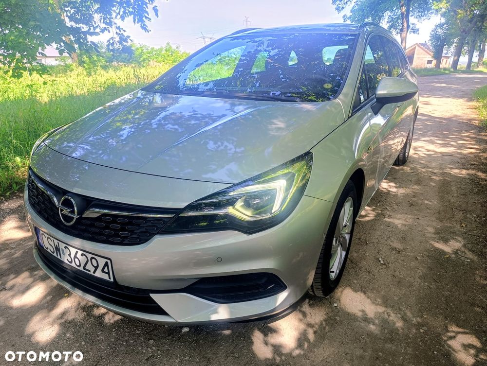 Opel Astra 1.2 Turbo Elegance - 2