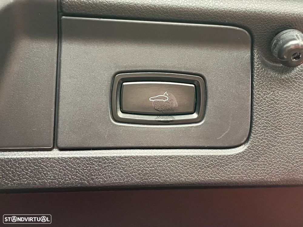 Porsche Panamera 4 S PDK - 30