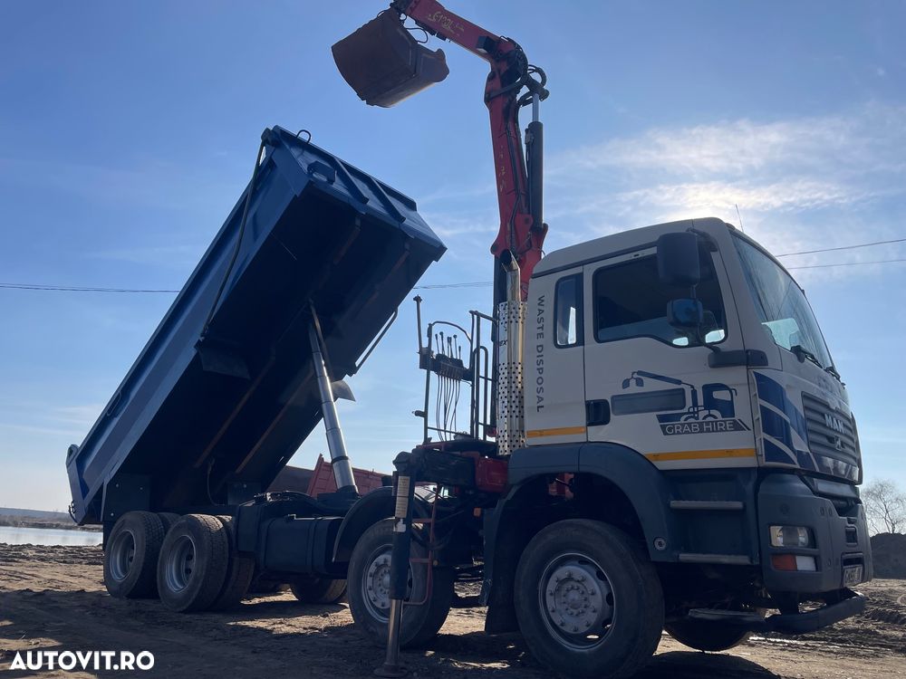 MAN 8x4 cu incarcator - 11