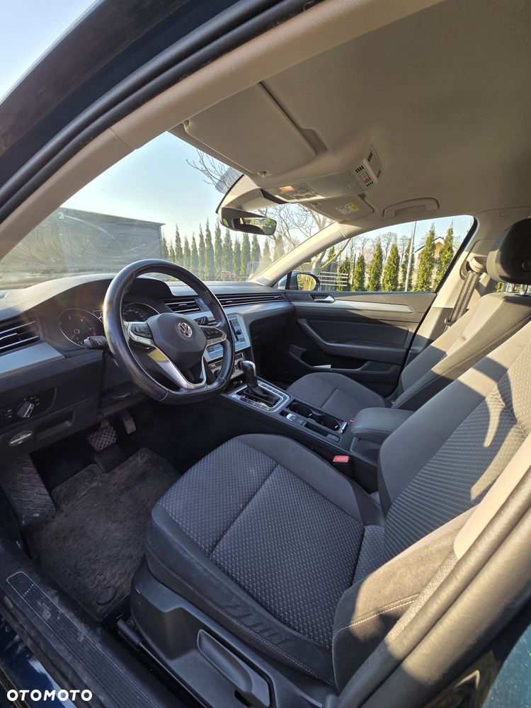 Volkswagen Passat 2.0 TDI SCR Comfortline DSG - 6