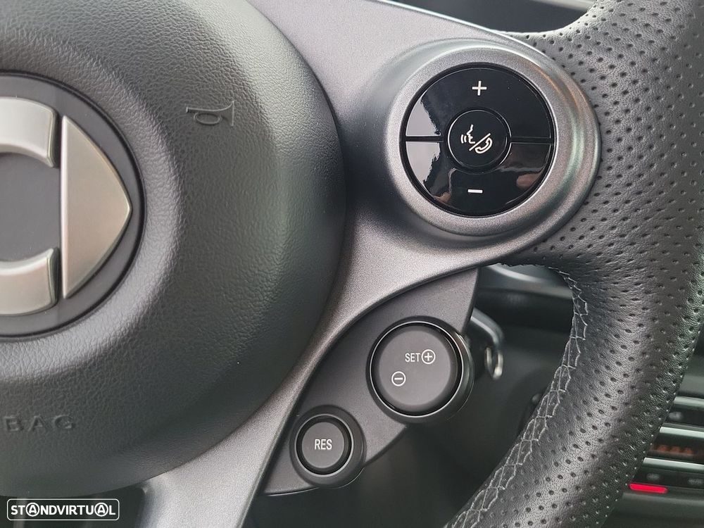 Smart ForTwo Coupé passion - 23