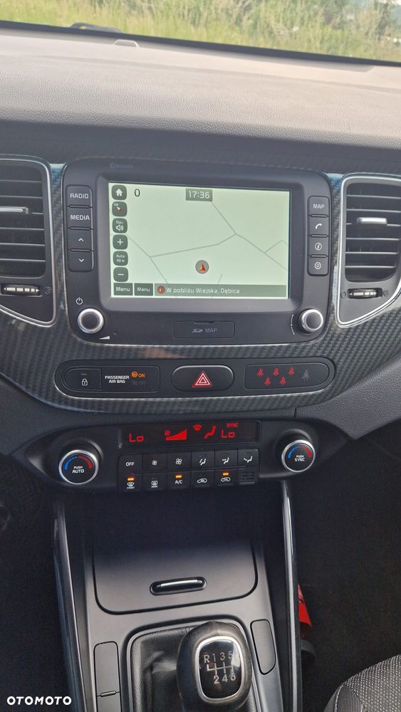 Kia Carens 1.7 CRDi M 7os EU6 - 12