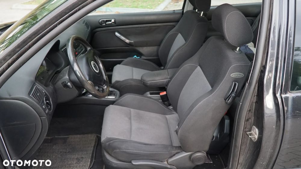 Volkswagen Golf 1.9 TDI Basis - 18