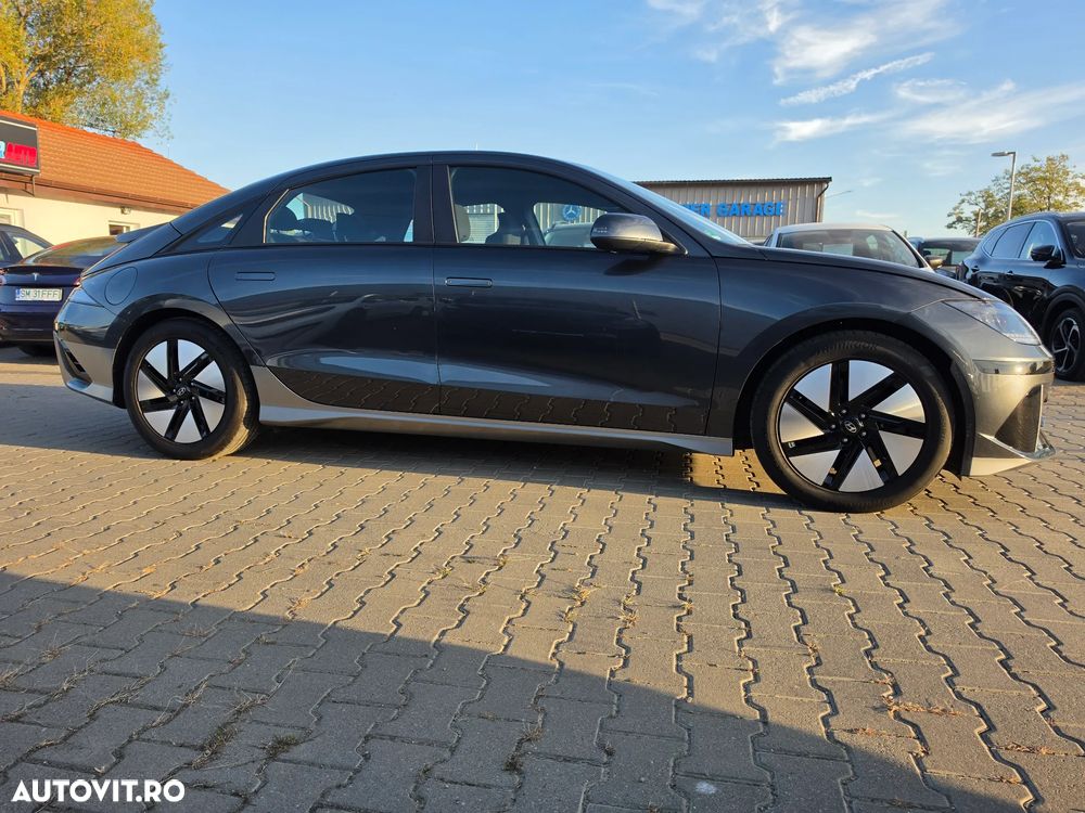 Hyundai IONIQ 53 kWh - 18