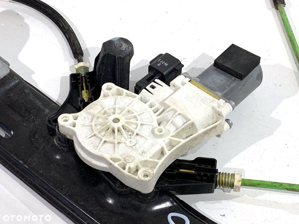 PODNOŚNIK SZYBY LEWY PRZÓD  JAGUAR F-PACE (X761) 2015 - 2022 2.0 TD4 AWD 132 kW [180 KM] olej - 3