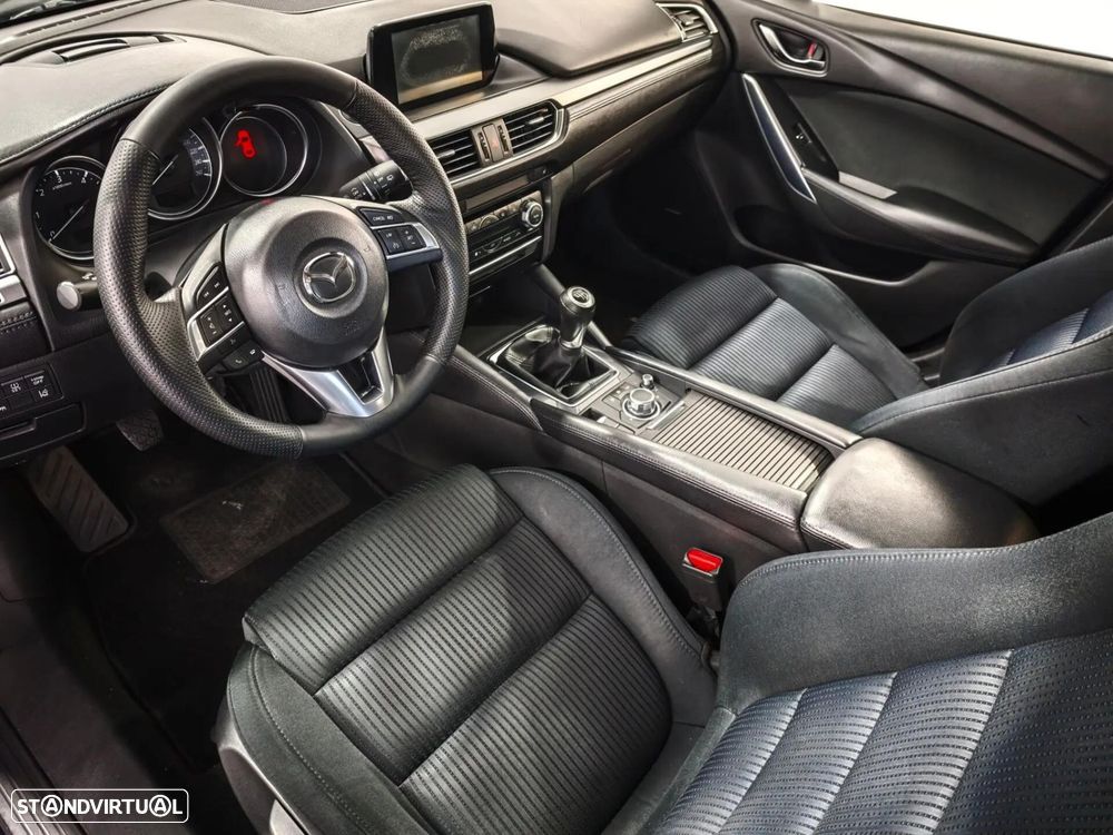 Mazda 6 M6 2.2 SKY-D Excellence Navi - 22