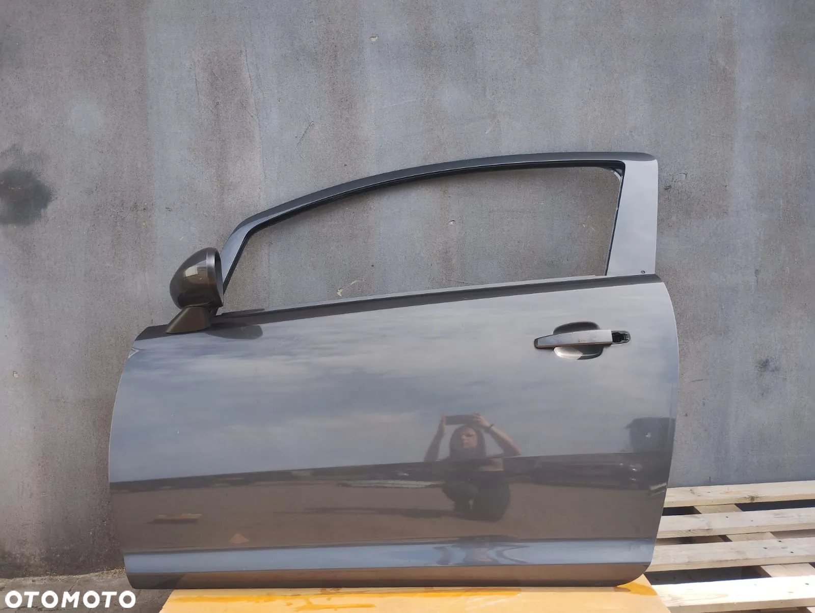 OPEL CORSA D 3D DRZWI PRZEDNIE LEWY PRZÓD Z190 EUROPA - 2
