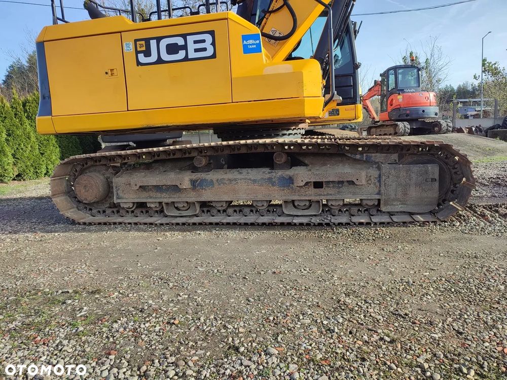 JCB 220 XL - 13