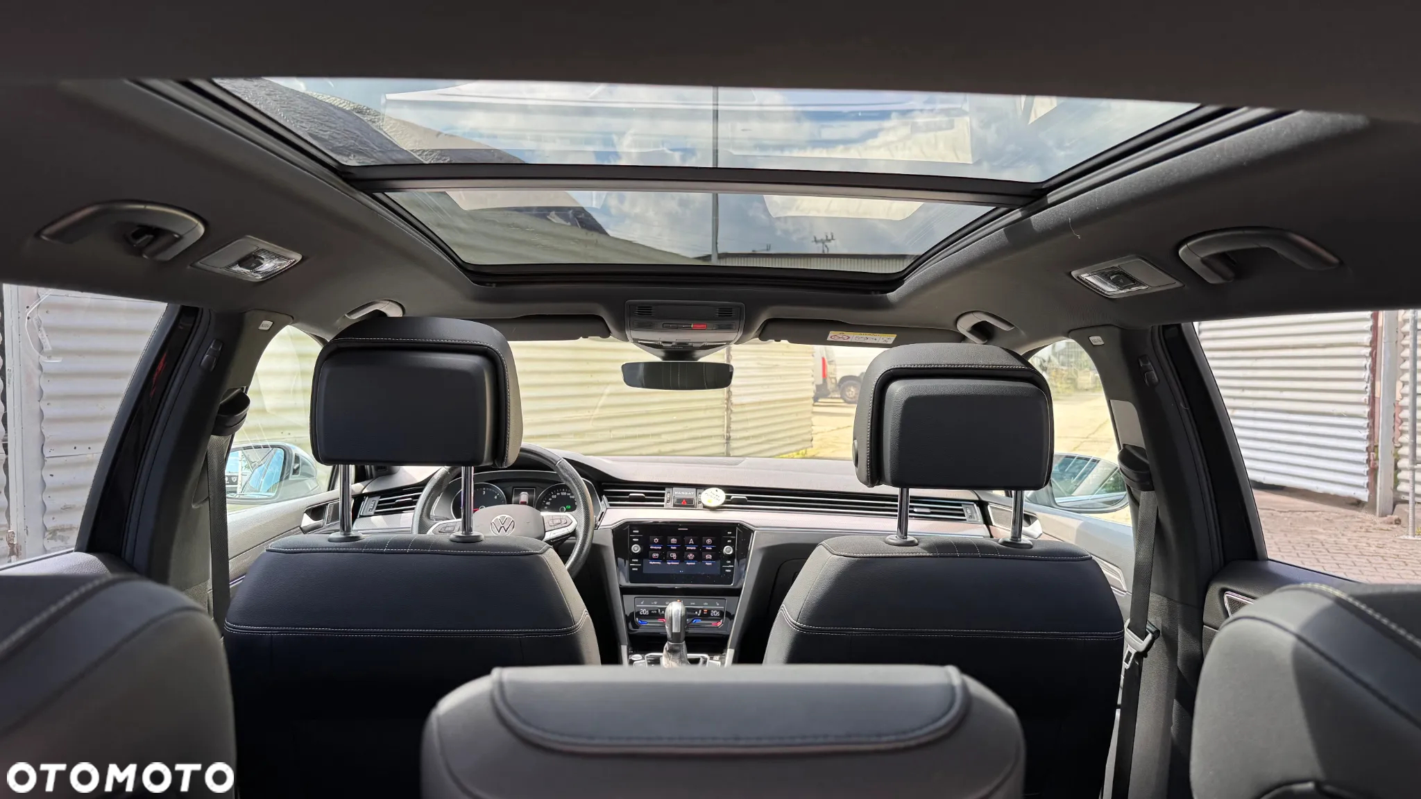 Volkswagen Passat 2.0 TDI 4Mot Elegance DSG - 20